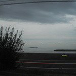 西端手打 上戸うどん - 一席だけある海が見える特等席よりの風景。