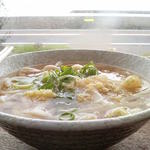 西端手打 上戸うどん - かけうどん小200円