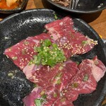 Shichirin Sumibiyakiniku Yuurin - 