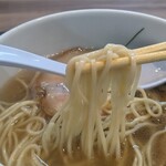 麺処 春の風 - 塩らーめん　麺リフト