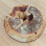 内橋 BREAD SHOP STUDIO - 北海道「とうもろこし」平焼き・焦がし醤油バター