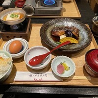 銀座米料亭 八代目儀兵衛 - 