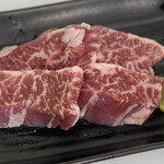 焼肉・ホルモン料理とらじ亭 - ハラミ