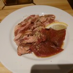 焼肉ホルモン とらや - 