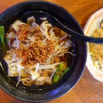 中華料理 龍城 - 台湾刀削麺