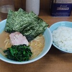 横浜ラーメン　武蔵家 - 