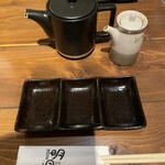 炭火焼肉 明洞 - 