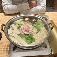 あぐー豚しゃぶしゃぶ専門店 とり央 別邸 -  あぐー豚しゃぶしゃぶ専門店 とり央 別邸 -