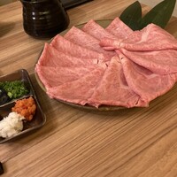 焼肉 しゃぶしゃぶ 石田屋。 北野坂店 - 