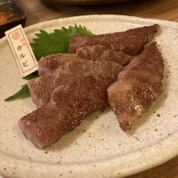 焼肉 しゃぶしゃぶ 石田屋。 北野坂店 - 