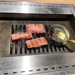 Yakiniku Gureto - ガーリックバターソースのニオイがたまりません！