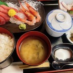 Kirin tei - お刺身定食(¥1,800)