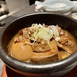 中目黒 とりまち - とりまち名物鶏の煮込み