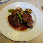 レストラン・ル・シャ・ボテ - 仔羊のステーキ、ブラックペッパー