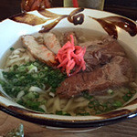 うるまんま - お店の一番人気!!ソーキそば