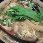 麺や　つるり - 醤油ラーメン