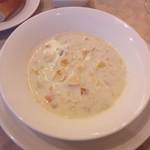 レストラン・ル・シャ・ボテ - クラム・チャウダー