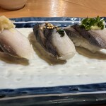 Tachinomi Sushi Kinga - しめ鯖三貫