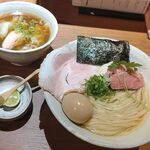ジャパニーズ ラーメン 五感 - 