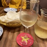 ベトナム料理コムゴン 京都 - 白ワイン
