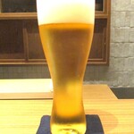 好日 - アサヒ 黒ラベル 生ビール　800円。