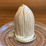 アテスウェイ - モンブラン  スペシャリテ！スペシャリテの名に恥じぬ、最高のモンブラン！中がね。凄いのよ( ,,>з<)