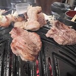大衆ジンギスカン酒場 ラムちゃん - 塩〆熟成ジンギスカン