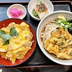 金比羅うどん てまりや - 親子丼とかき揚げうどん