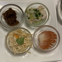 個室中華 頤和園 溜池山王店 - 
