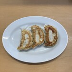 らーめん大金 - 餃子３個。
