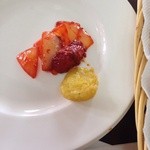 モンティマハル - 炒め物、ポコタ