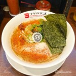 フジヤマ55 - 濃厚ラーメンに唐辛子