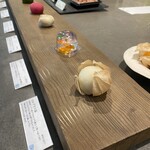 餅匠しづく - ホオズキの大福