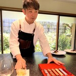 イチリン ハナレ - ◎スタッフの望月シェフとの会話は楽しい！