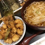 稲庭うどんとめし 金子半之助 - 稲庭うどん(温)＆天ばらめし