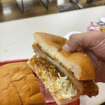 コメダ珈琲店 - カツパン、リフトアップ