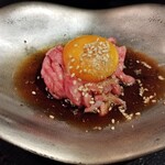 炭火焼肉 華やま - 小鉢ユッケ