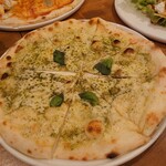 PIZZA & GRILL FRIENDLY DINING BAR - 