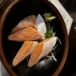 炉端 蝦夷の里 - 鮭ルイベ