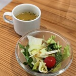 虎杖浜カフェ NAGOYA - スープ＆サラダ（ランチサービス）