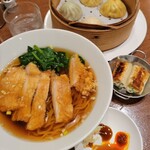 京華小吃 - Cランチセット1300円 ミックス小籠包+100円