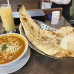 ヨコハマ アジアンダイニング&バー - 本日の日替わりのチーズキーマカレー。