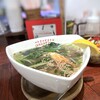 betonamubisutoroajiathiko - フォーはお勧めだという「魚介のフォー」を。麺は玄米を使用しているそうですが、基本の白い麺にも変更可能。