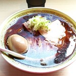 Ra Mena Ru Esukai - 煮干し醤油ラーメン