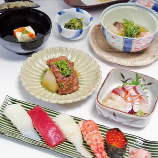 The charm of each season. Enjoy Kyoto's delicacies made with plenty of seasonal ingredients