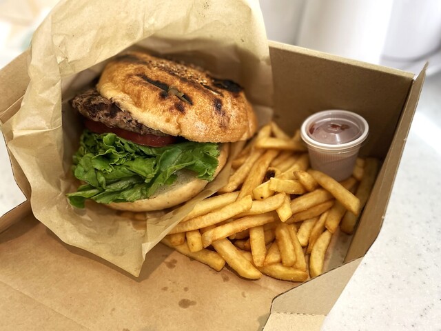 Wolfgang Puck PIZZA BAR Oosaka Za Paku Furonto Hoteru Ten