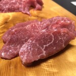 丸中精肉店 - 
