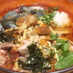 こころや - 稲庭うどん 大なめこおろしと茄子揚げ浸しアップ