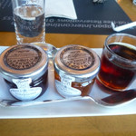 フレンチトースト用のジャムなど