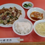 香港苑 - この日のランチ定食は「回鍋肉」